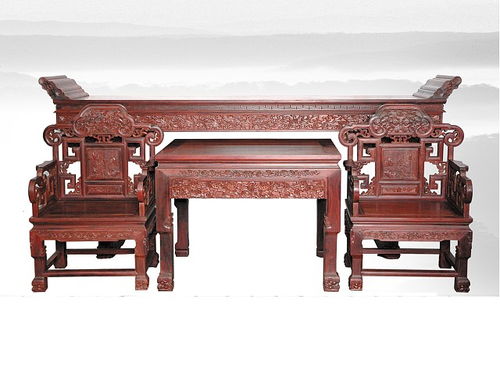 紅木家具保養(yǎng)全指南 讓您的新款紅木沙發(fā)歷久彌新